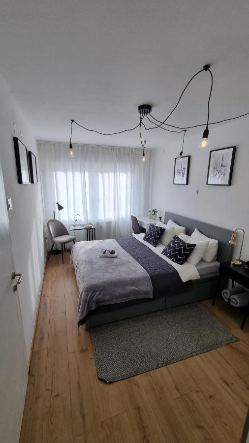 Apartman H8 Bjelovar Ngoại thất bức ảnh