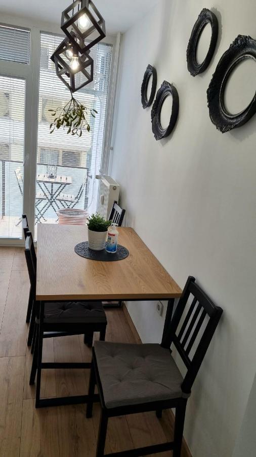 Apartman H8 Bjelovar Ngoại thất bức ảnh